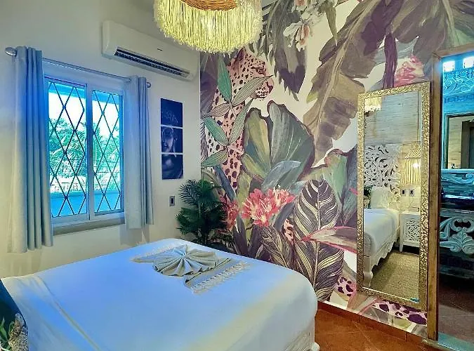Pensão Castillo 4*